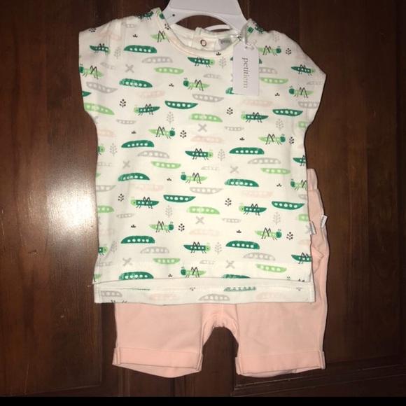 🆕 Petit Lem Baby Girl Little critter outfit - Picture 3 of 6